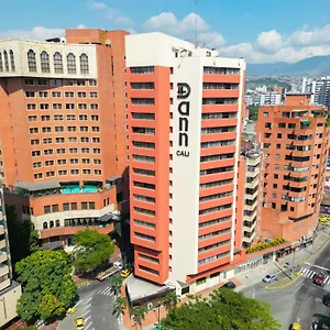 Dann 5*, Cali Colombia