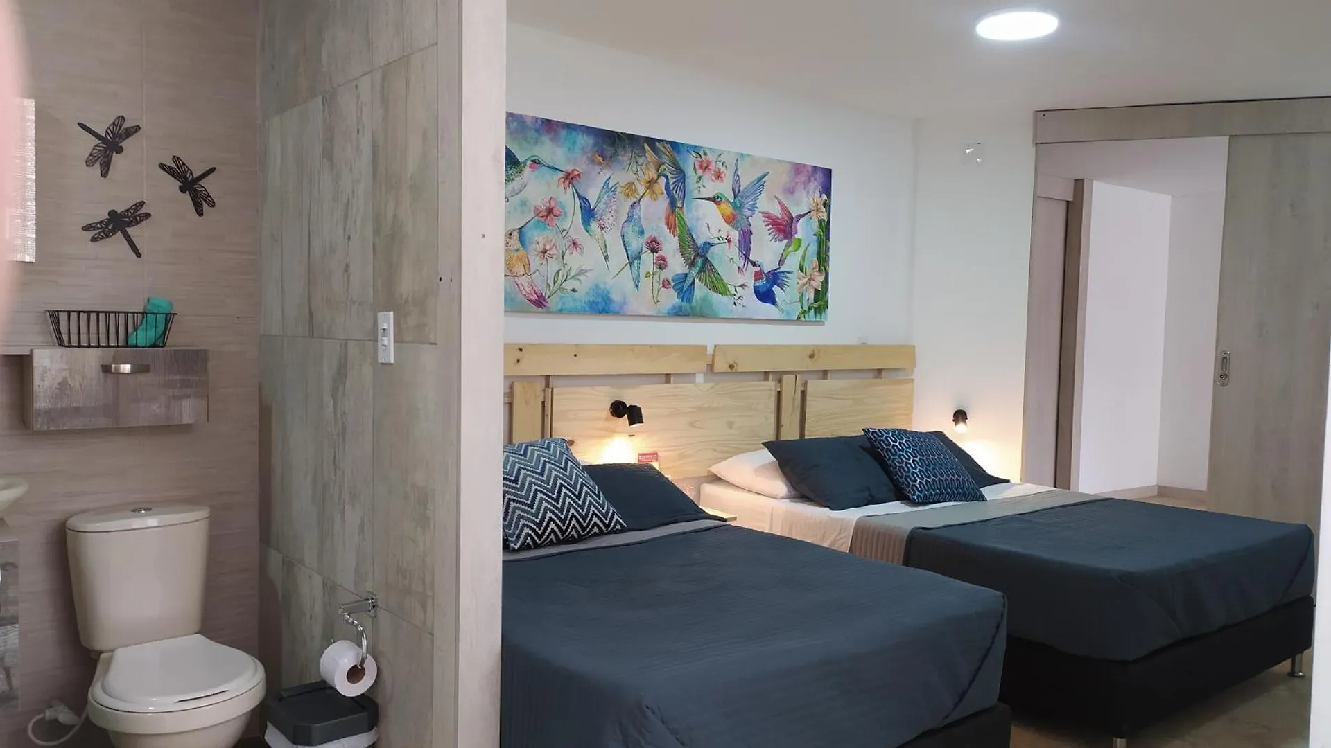 Platinum Hotel Medellín 3*,