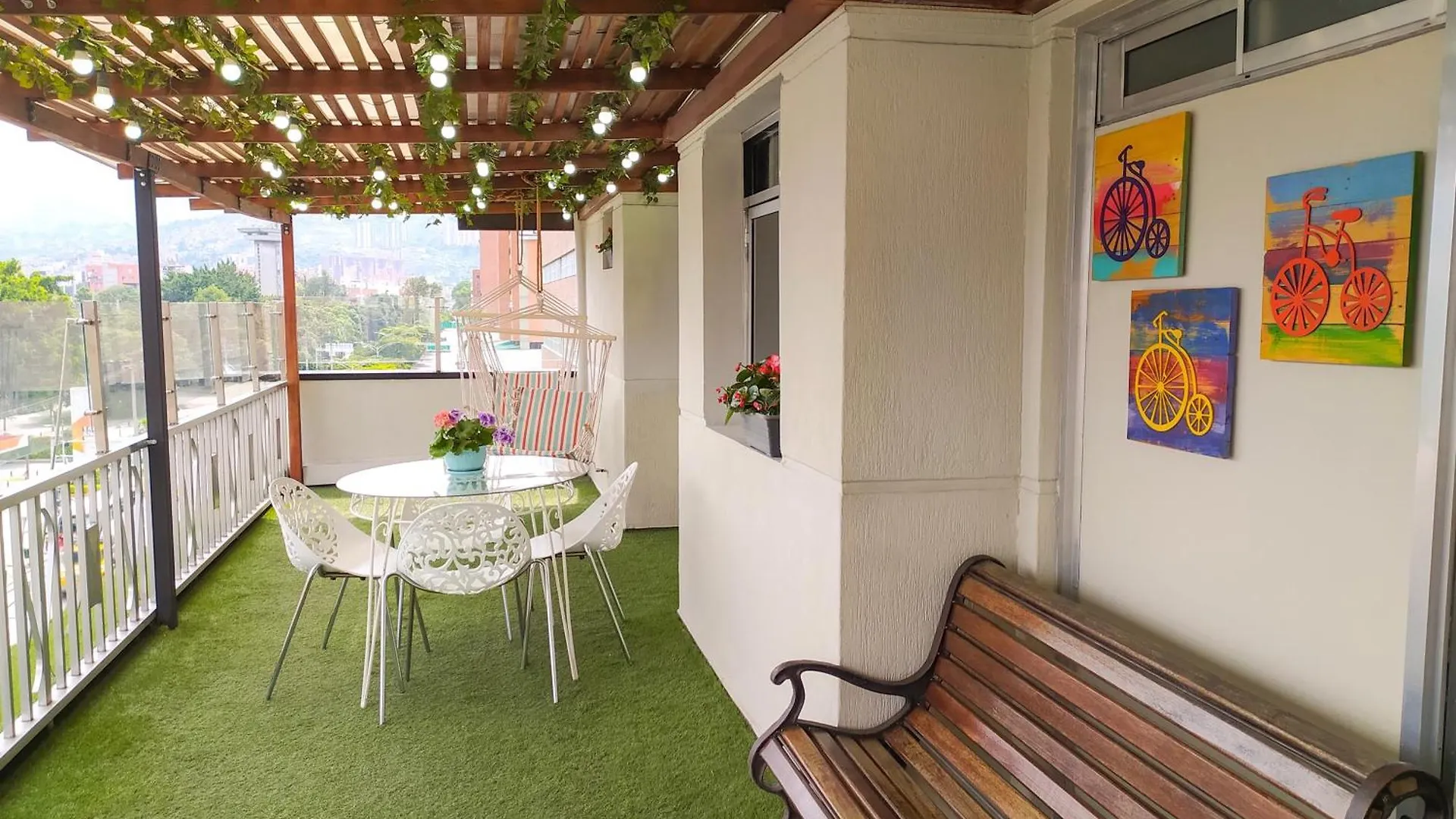 Platinum Hotel Medellin 3*,